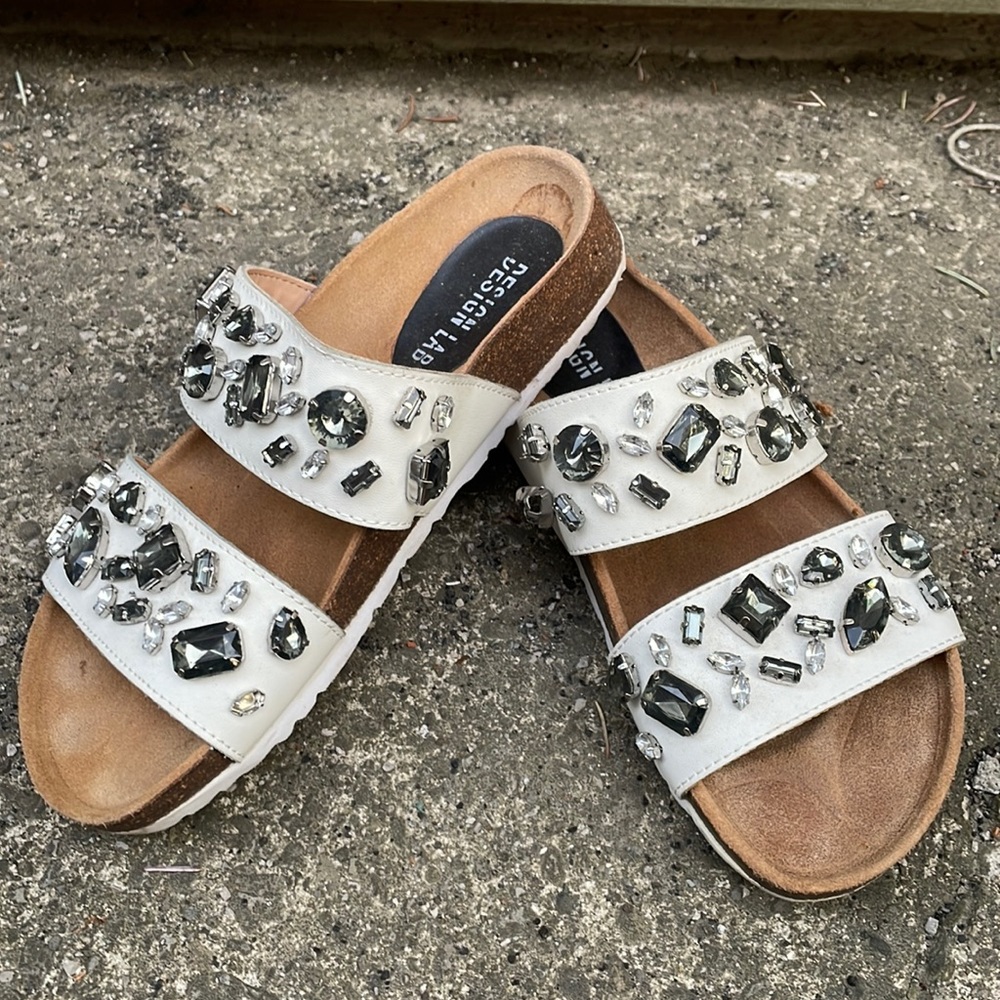 Jewelled sandals!